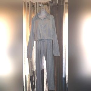 Womens jogging suit